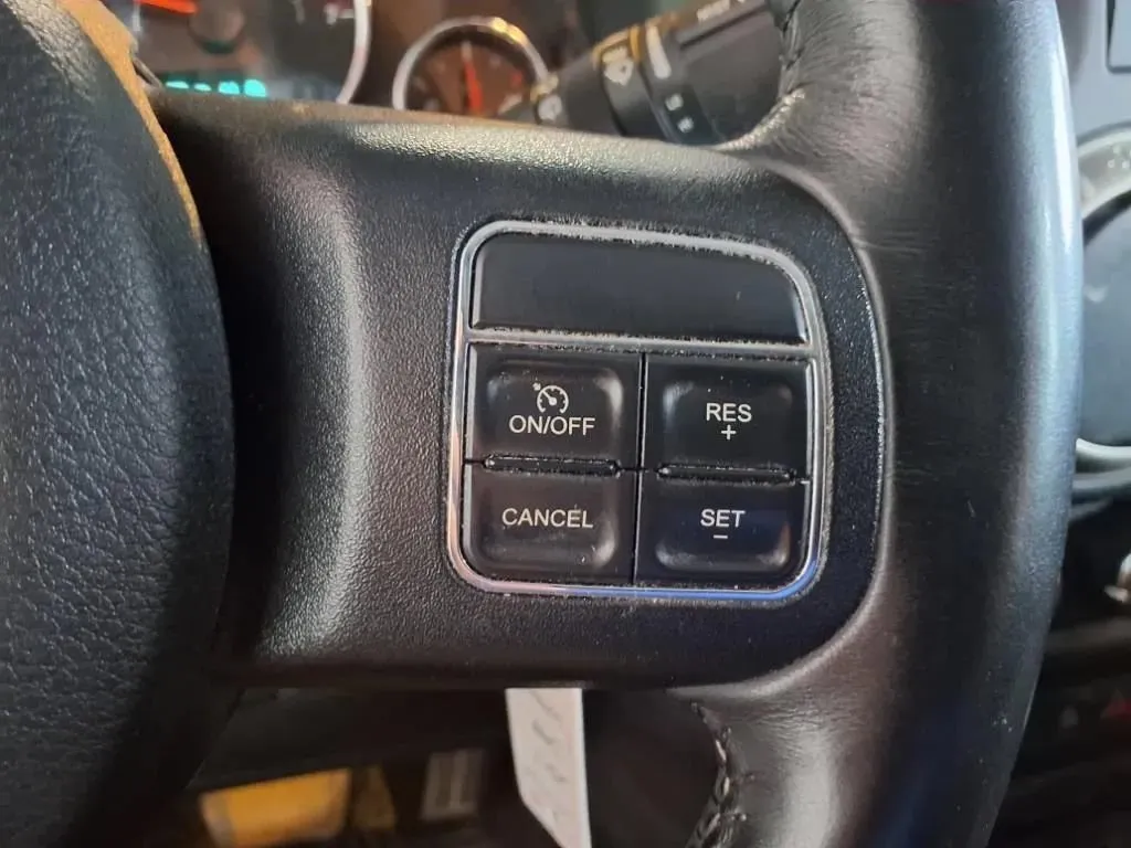 Jeep Wrangler photo 23