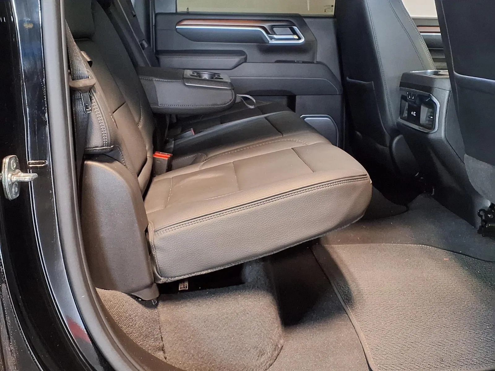 GMC Sierra photo 9