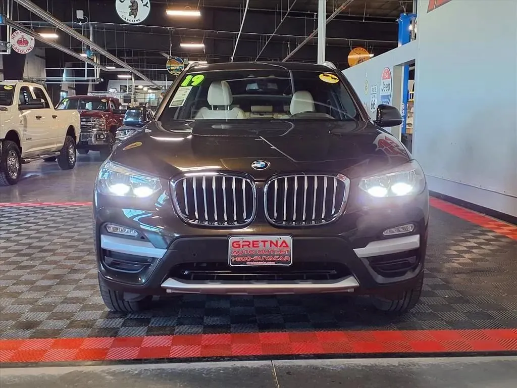 BMW X3 photo 2