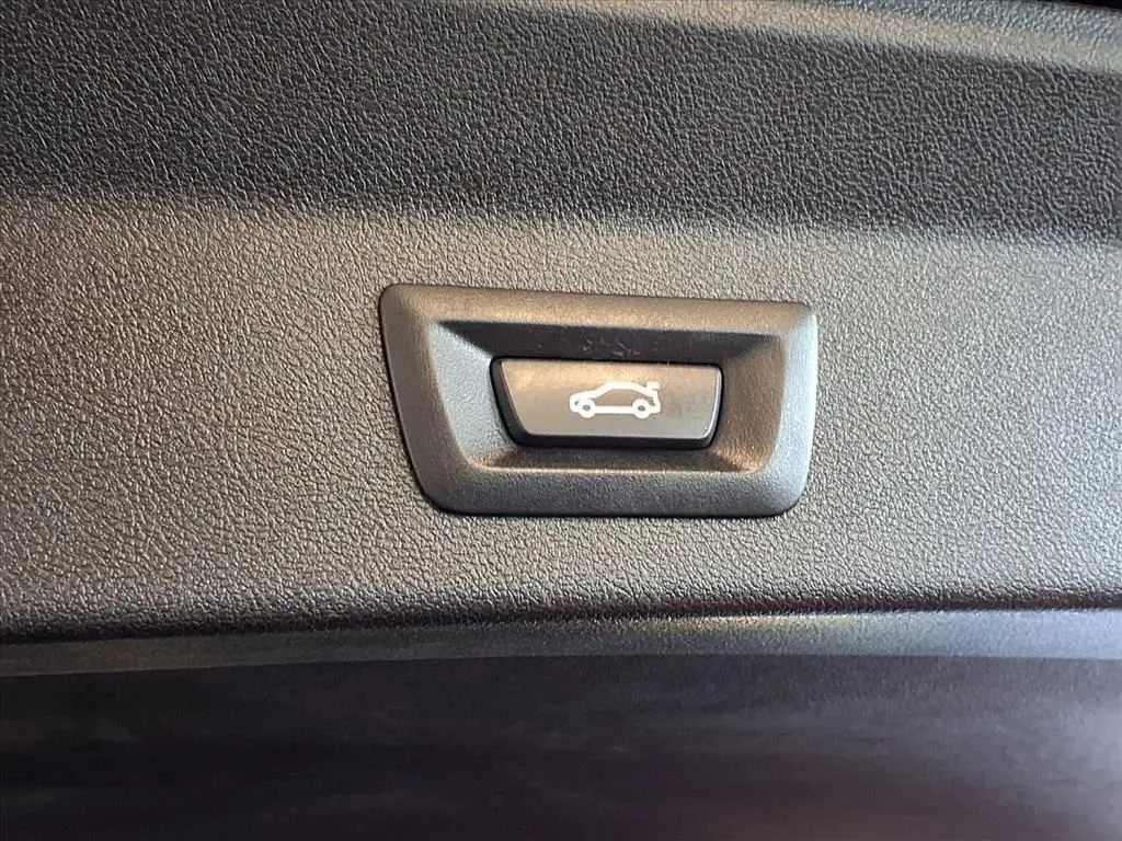 BMW X3 photo 7