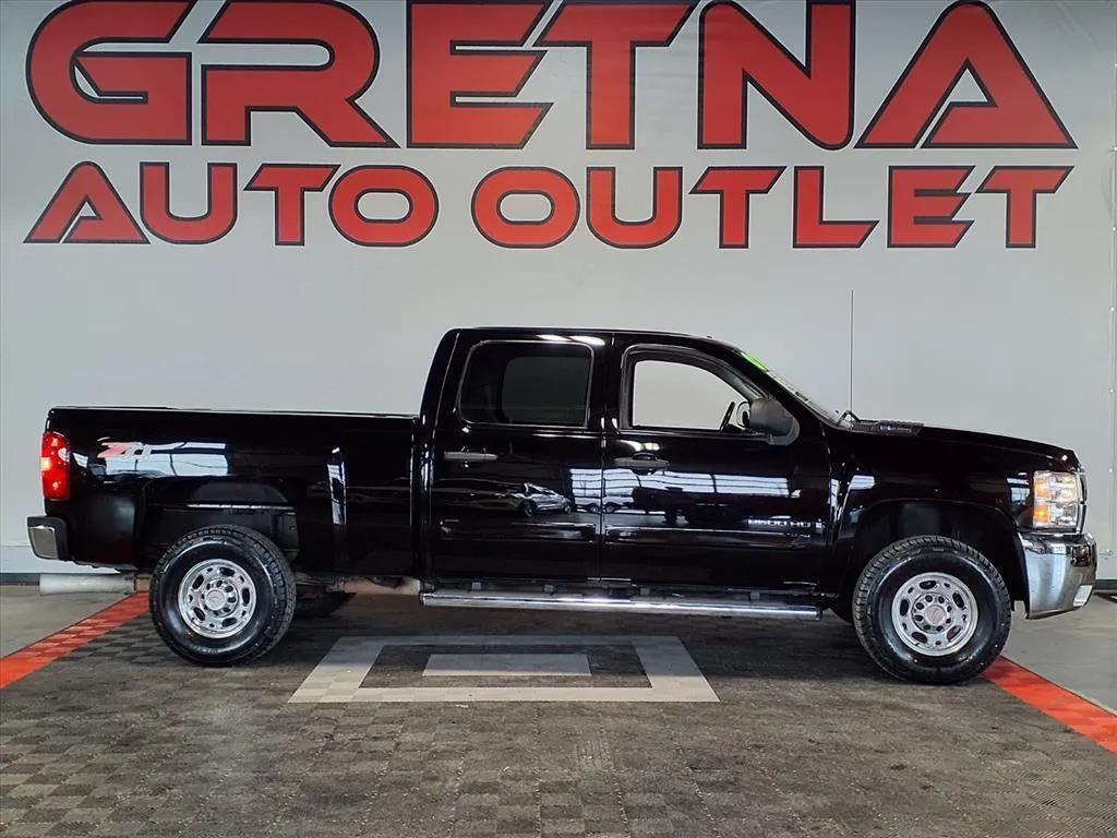 Black 2007 Chevrolet Silverado 2500HD LT1 for sale in Gretna, NE