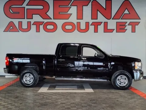 Black 2007 Chevrolet Silverado 2500 HD LT w/1LT for sale in Gretna, NE