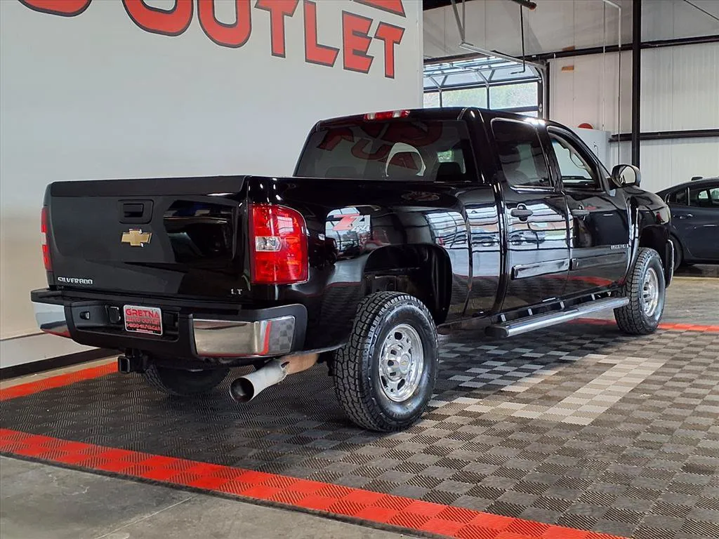 Chevrolet Silverado photo 7
