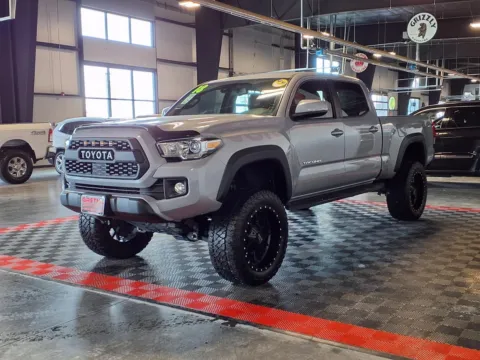 Another view of 2018 Toyota Tacoma TRD Off-Road for sale in Gretna, NE at Gretna Auto Outlet