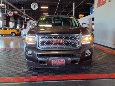 Photos of 2019 GMC Canyon Denali for sale in Gretna, NE at Gretna Auto Outlet