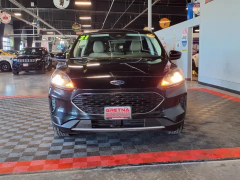 Photos of 2021 Ford Escape SE for sale in Gretna, NE at Gretna Auto Outlet
