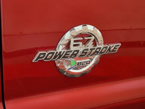 More photos of 2016 Ford F-350 Super Duty Lariat at Gretna Auto Outlet, NE