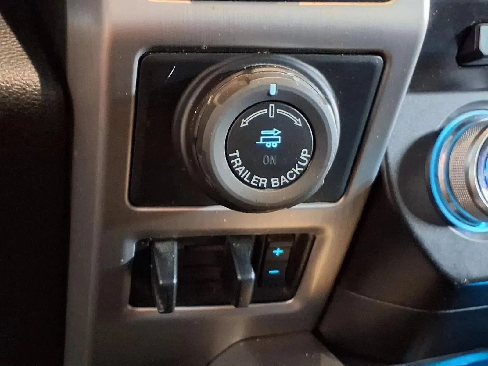 Ford F-150 photo 27