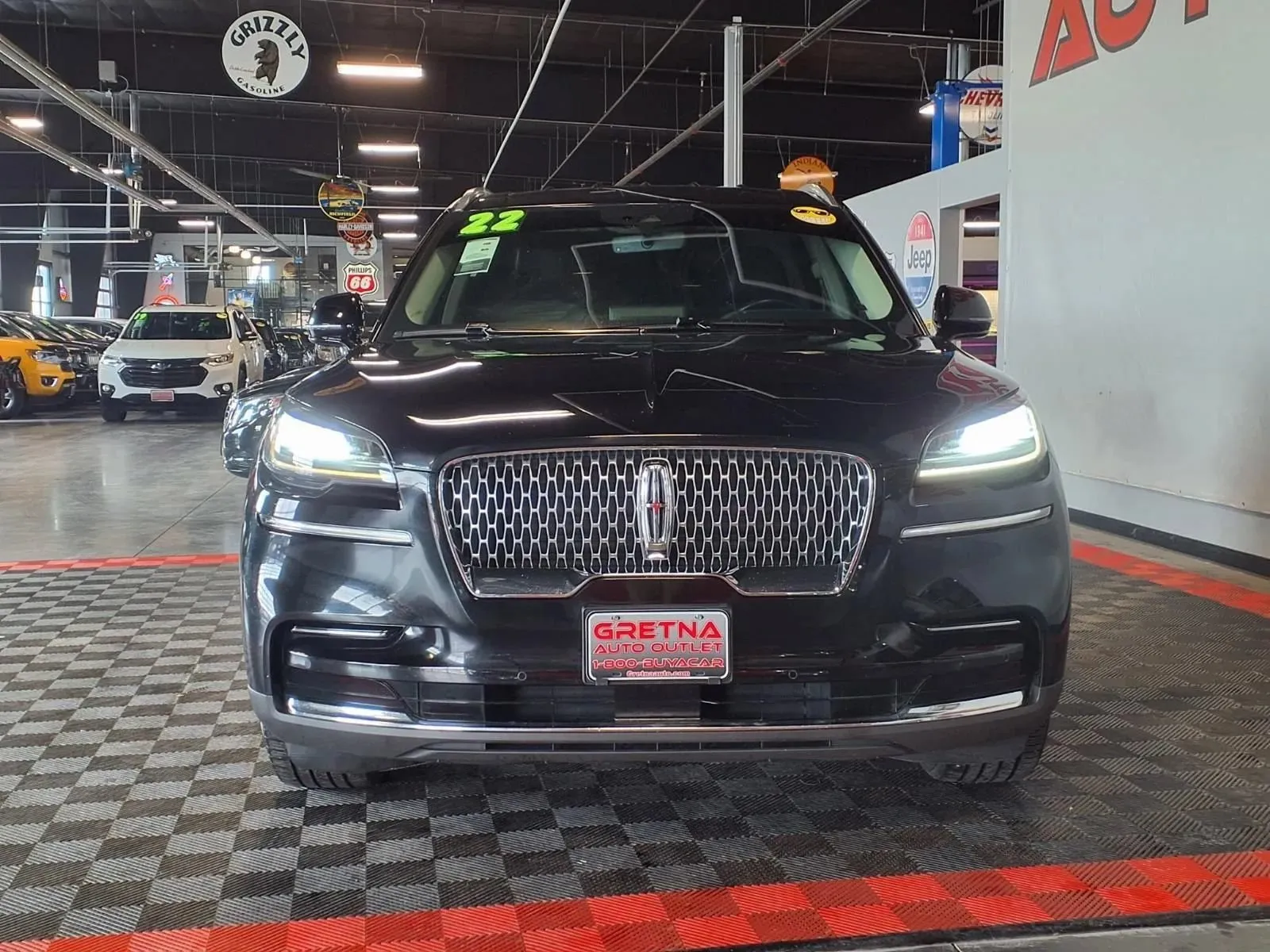 Lincoln Aviator photo 2