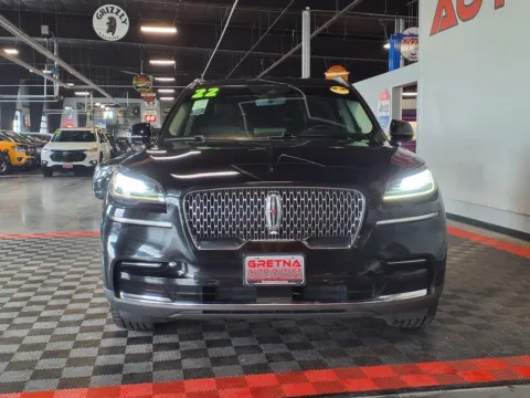 Photos of 2022 Lincoln Aviator Livery for sale in Gretna, NE at Gretna Auto Outlet