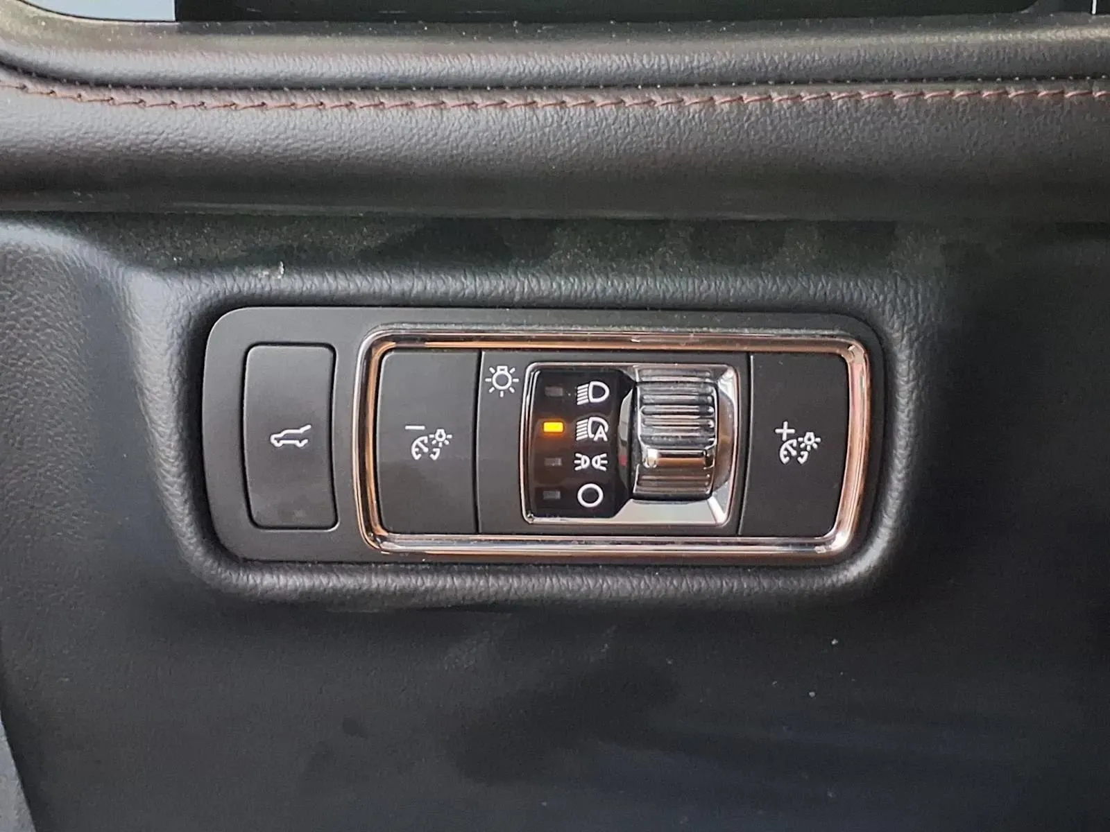 Lincoln Aviator photo 19