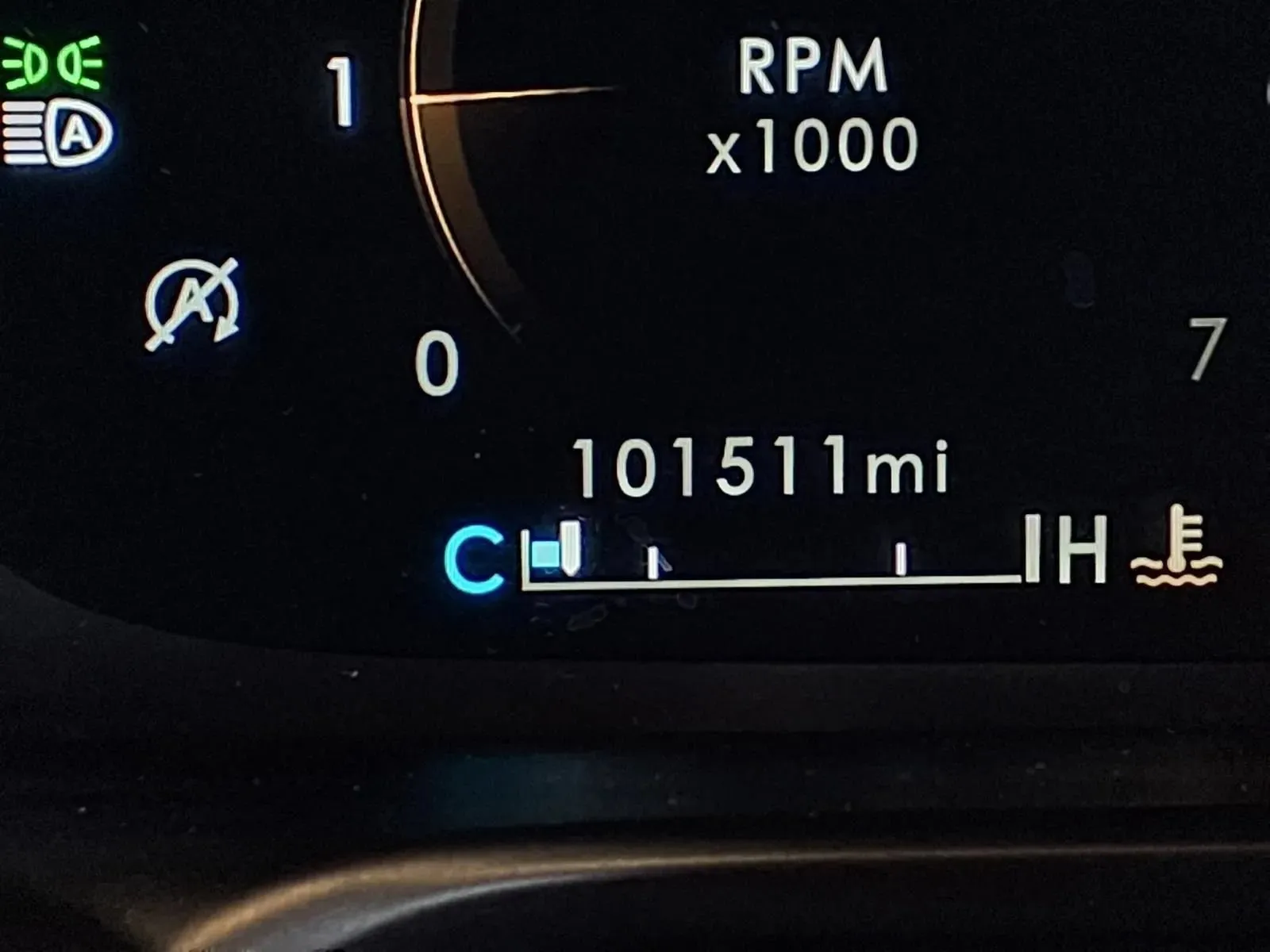 Lincoln Aviator photo 27