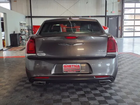 More photos of 2016 Chrysler 300 at Gretna Auto Outlet, NE