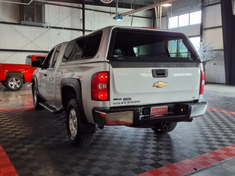 More photos of 2011 Chevrolet Silverado 1500 LT at Gretna Auto Outlet, NE