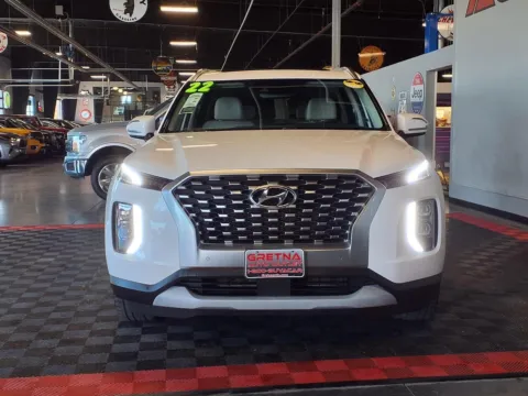 Photos of 2022 Hyundai PALISADE SEL for sale in Gretna, NE at Gretna Auto Outlet