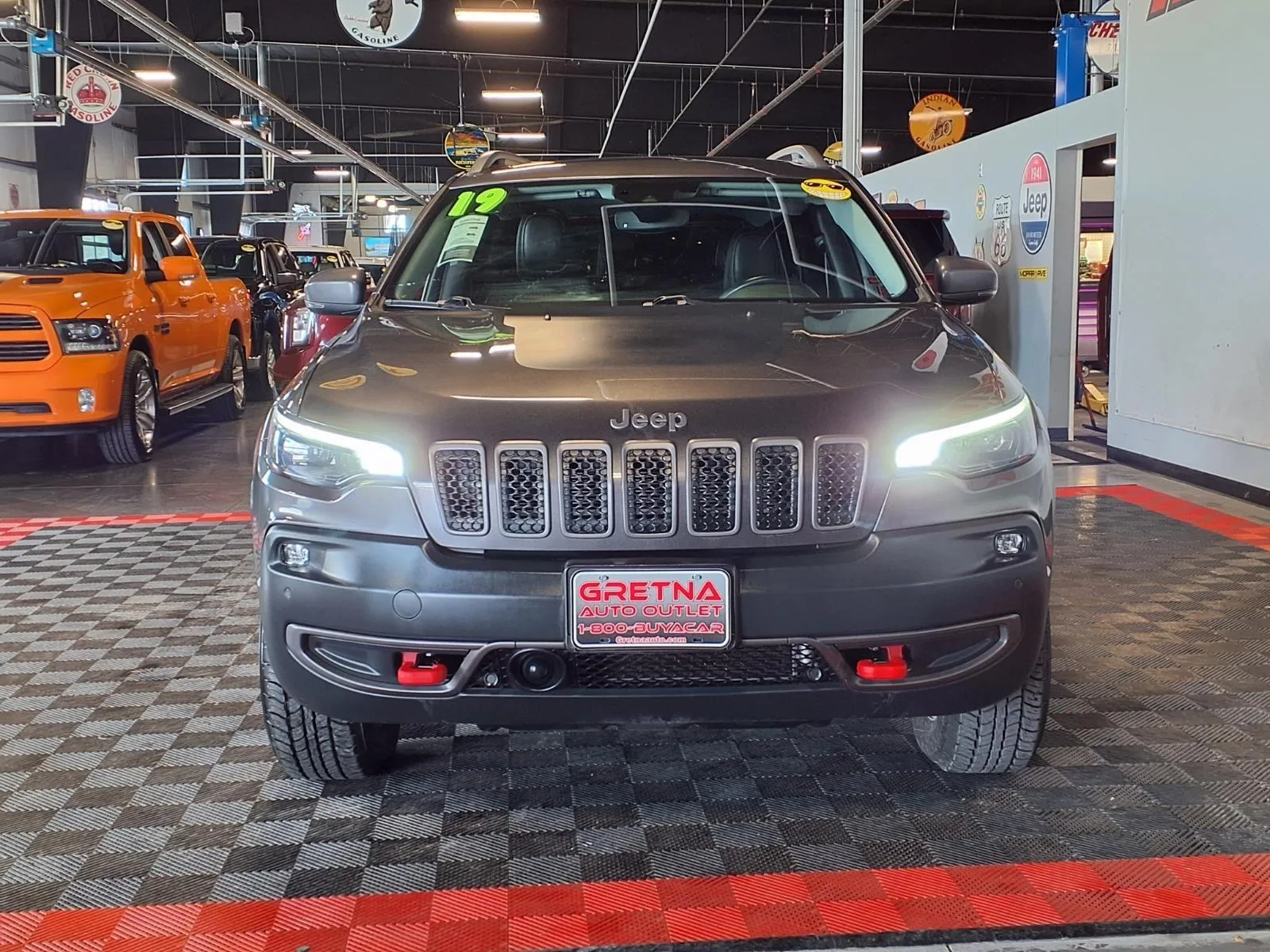Vehicle Image 2