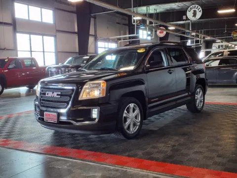 Another view of 2017 GMC Terrain SLE-2 for sale in Gretna, NE at Gretna Auto Outlet