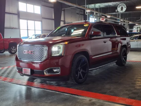 Another view of 2016 GMC Yukon XL Denali for sale in Gretna, NE at Gretna Auto Outlet