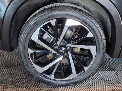 More photos of 2022 Mitsubishi Outlander ES at Gretna Auto Outlet, NE