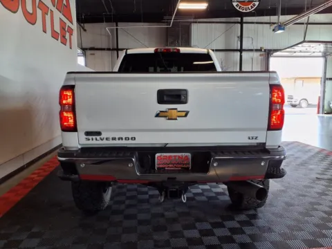 More photos of 2018 Chevrolet Silverado 2500HD LTZ at Gretna Auto Outlet, NE