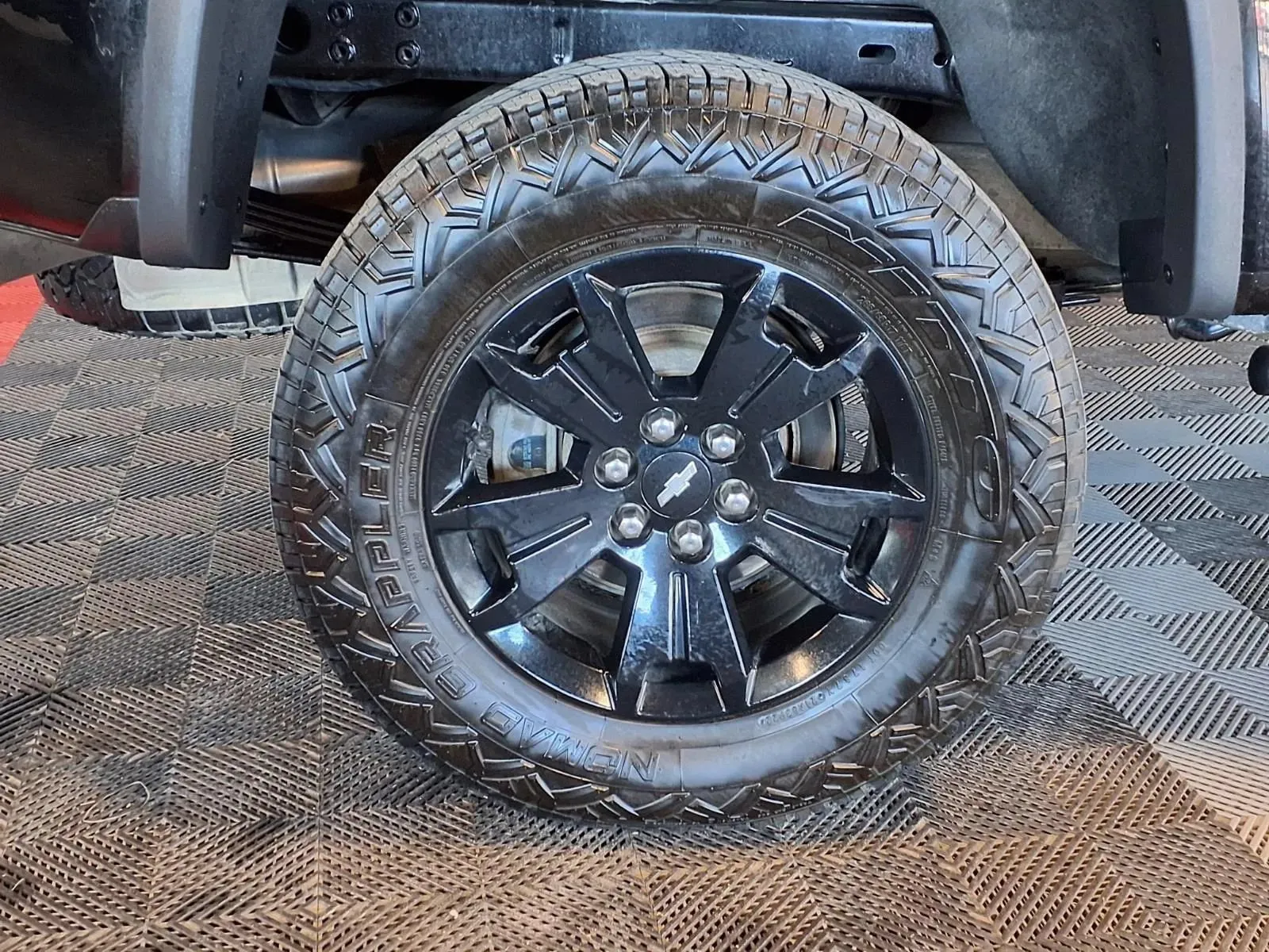 Chevrolet Colorado photo 8