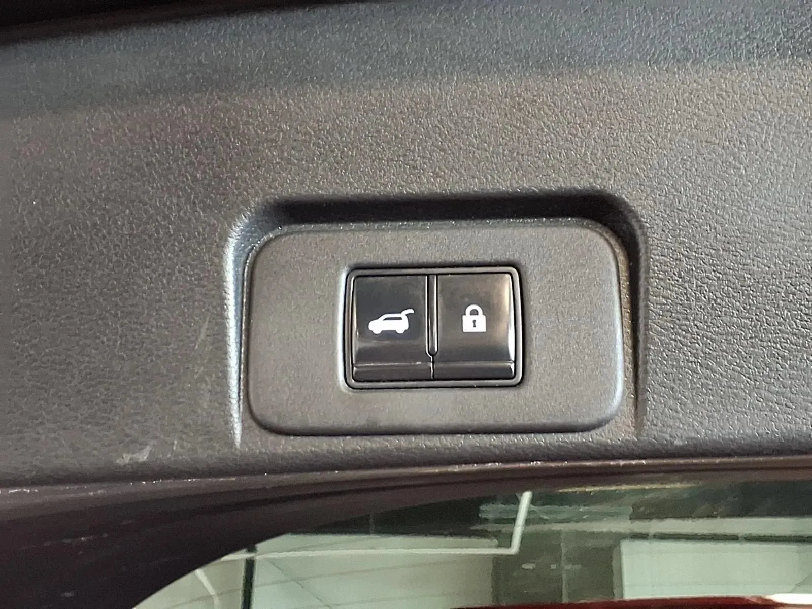 Nissan Rogue photo 7