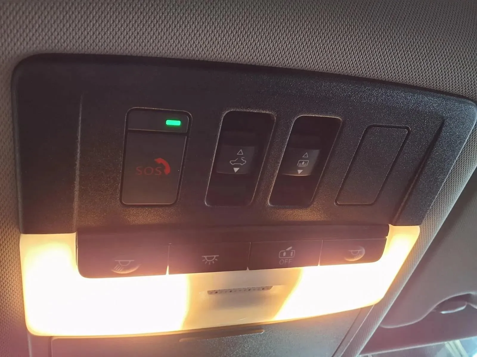 Nissan Rogue photo 26