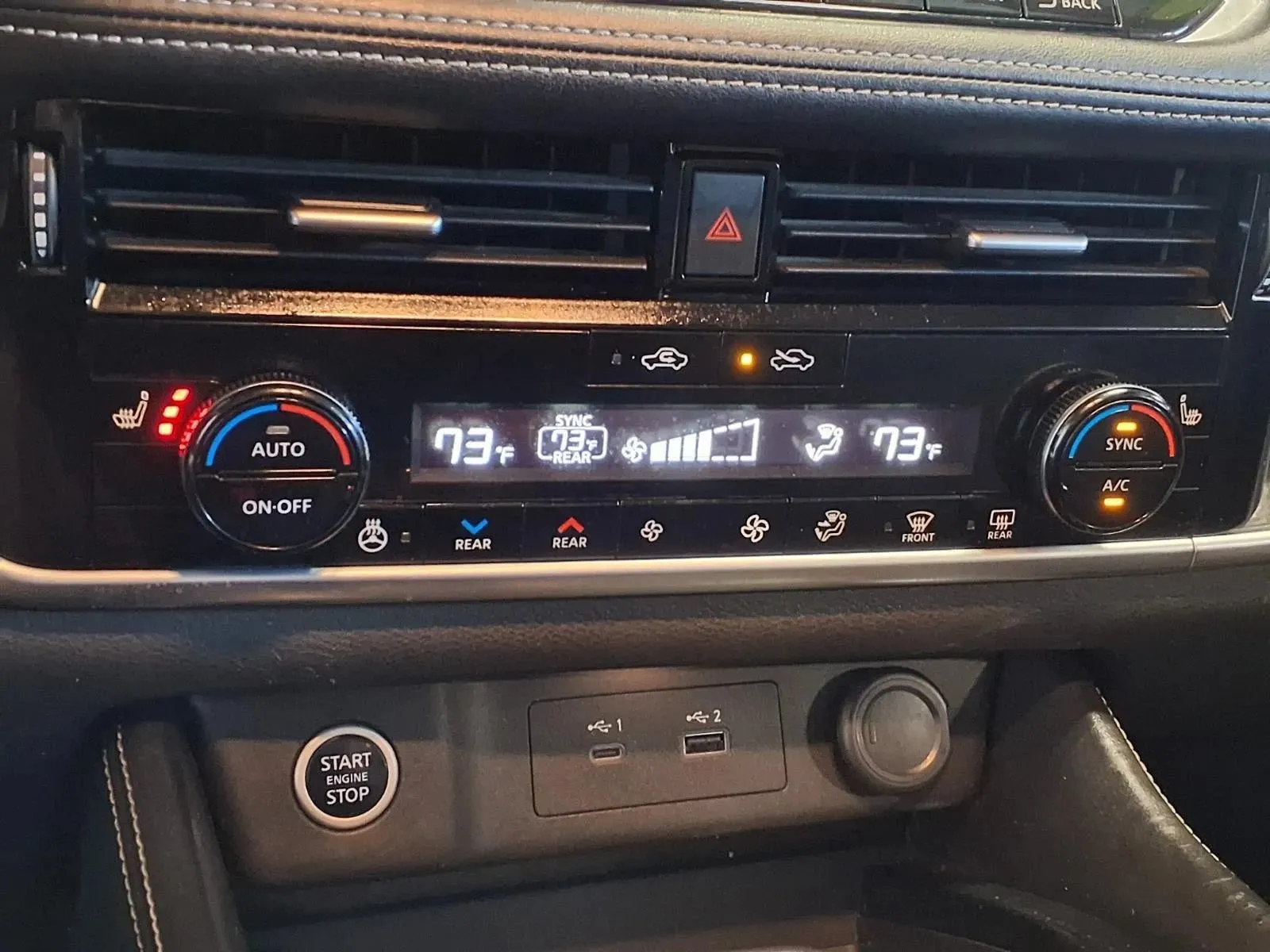 Nissan Rogue photo 22