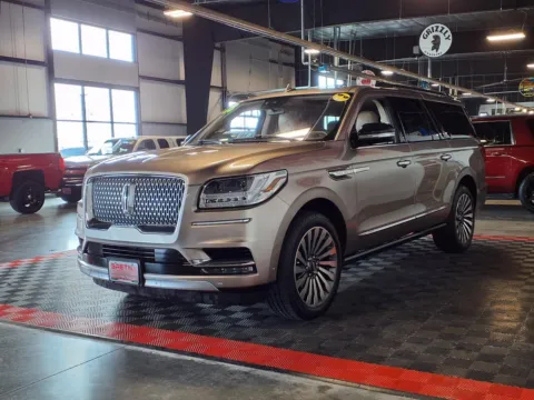Another view of 2018 Lincoln Navigator L Reserve for sale in Gretna, NE at Gretna Auto Outlet
