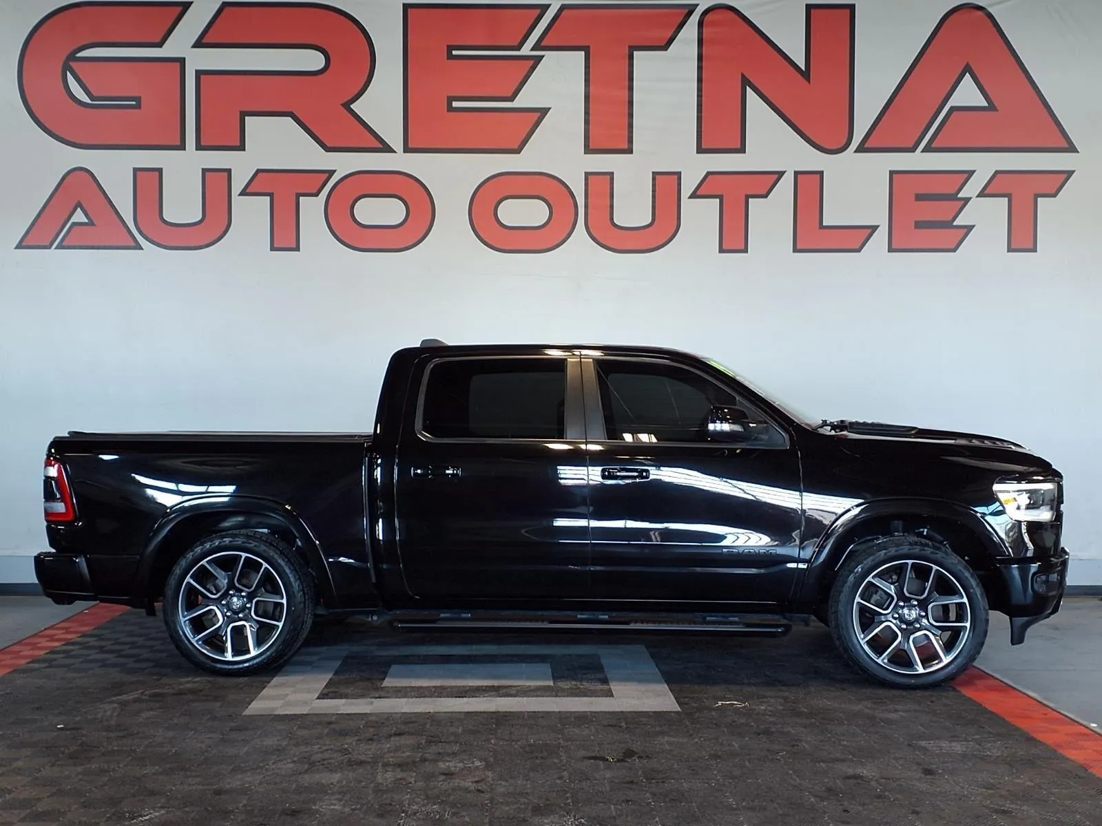 Black 2019 Ram 1500 Laramie for sale in Gretna, NE