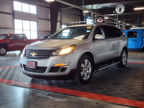 Another view of 2016 Chevrolet Traverse LT for sale in Gretna, NE at Gretna Auto Outlet