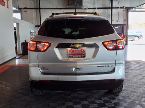 More photos of 2016 Chevrolet Traverse LT at Gretna Auto Outlet, NE