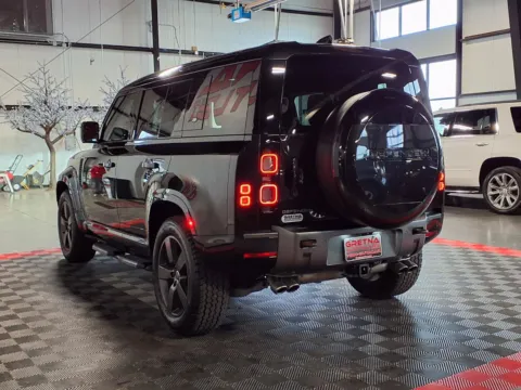 More photos of 2023 Land Rover Defender V8 at Gretna Auto Outlet, NE