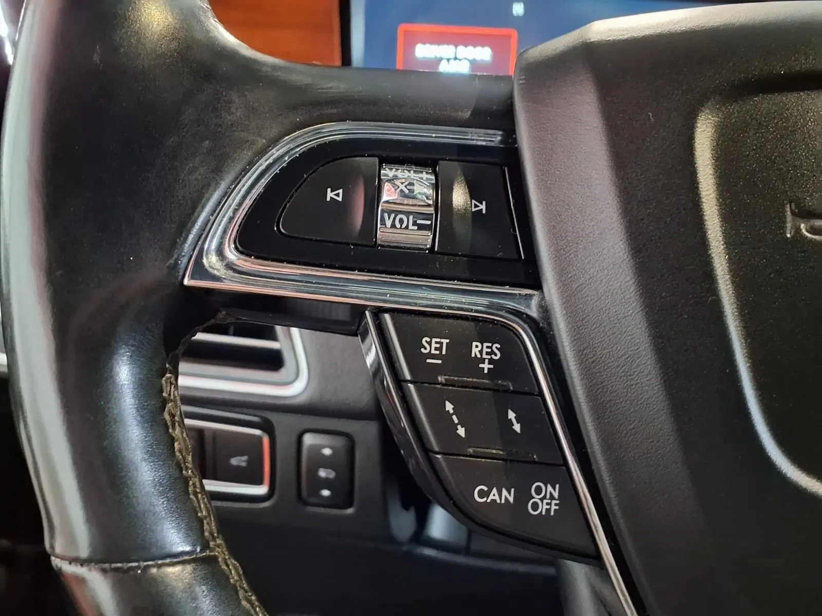 Lincoln Navigator photo 31