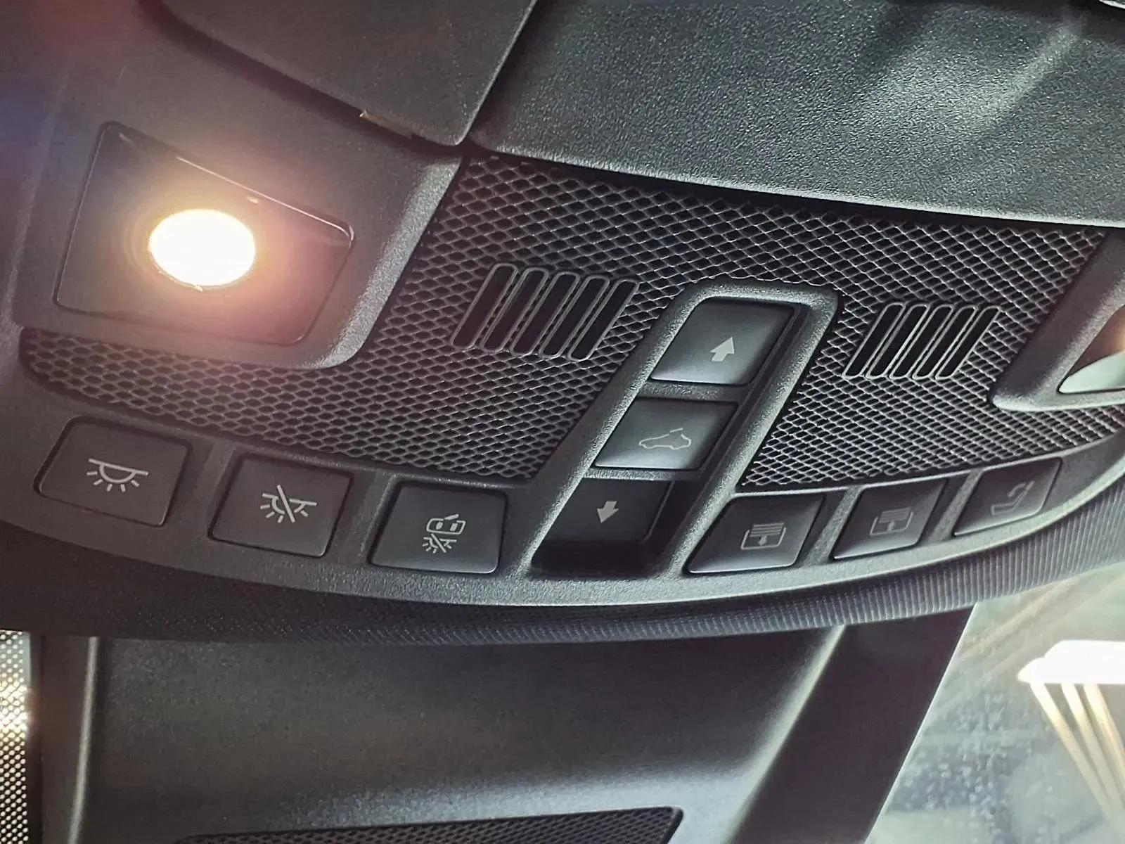 Lincoln Navigator photo 28