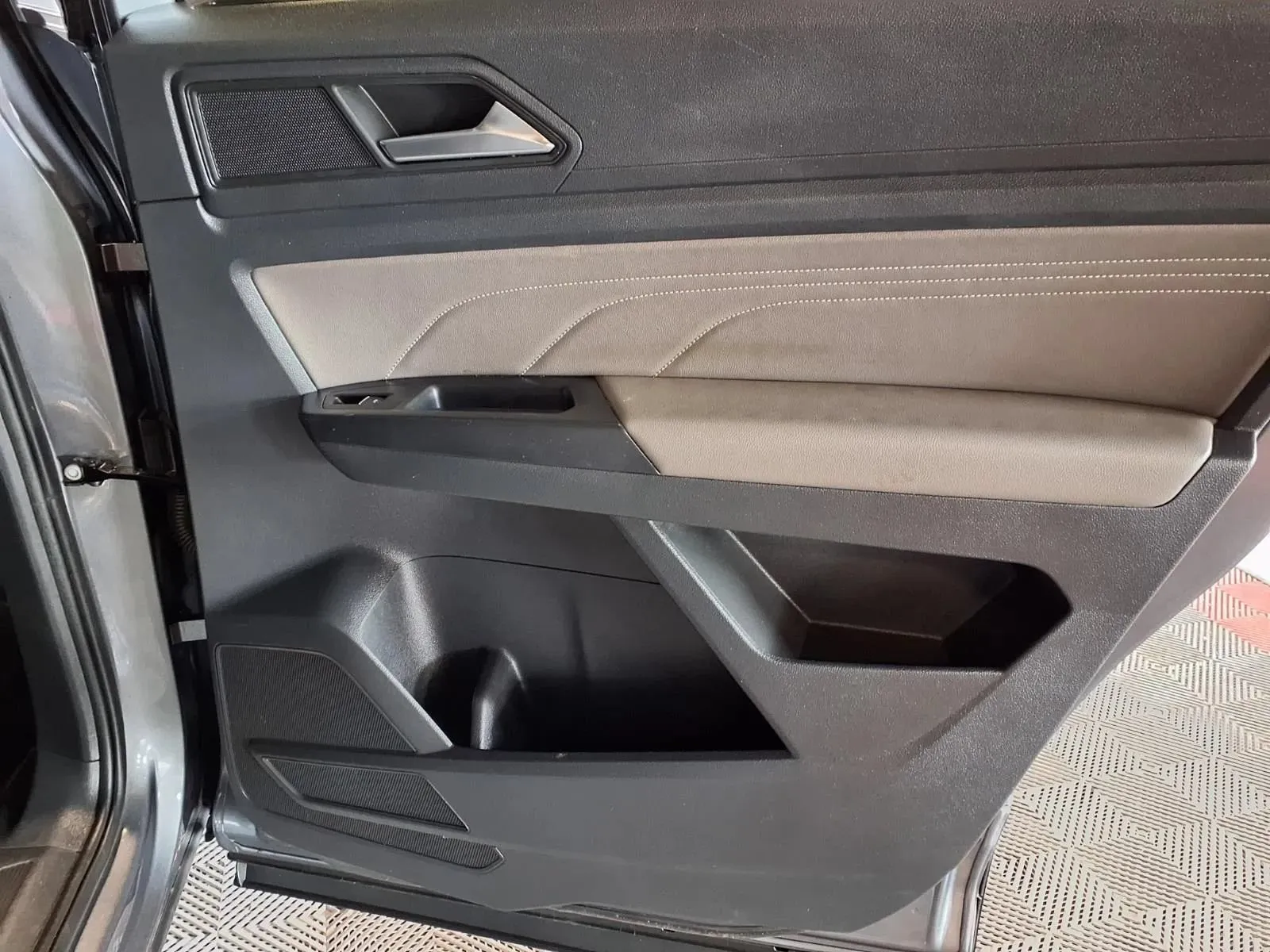 Volkswagen Atlas photo 10
