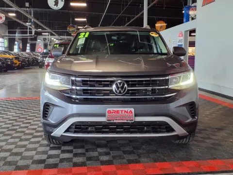Photos of 2021 Volkswagen Atlas 3.6L V6 SE w/Technology for sale in Gretna, NE at Gretna Auto Outlet