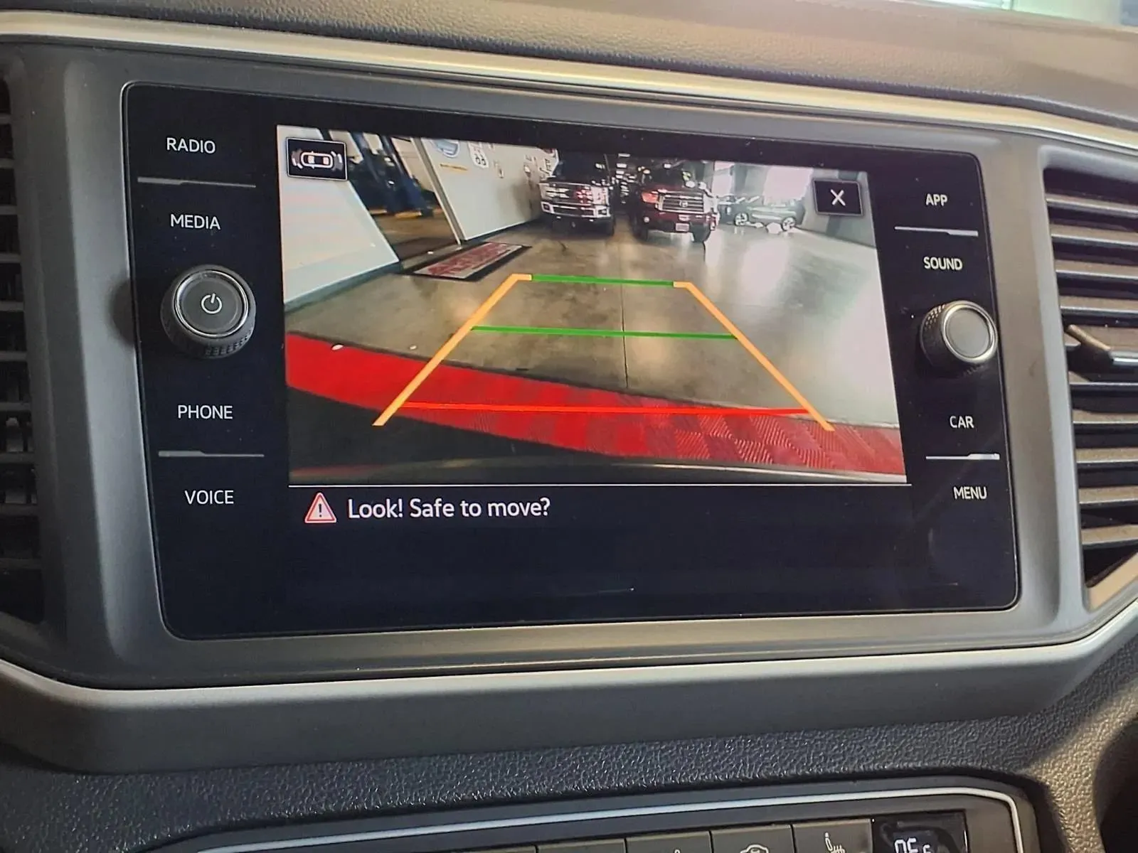 Volkswagen Atlas photo 21