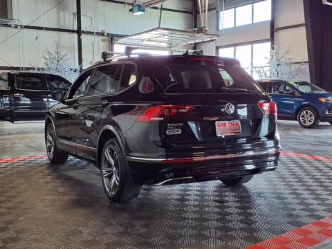 More photos of 2019 Volkswagen Tiguan SEL R-Line 4Motion at Gretna Auto Outlet, NE