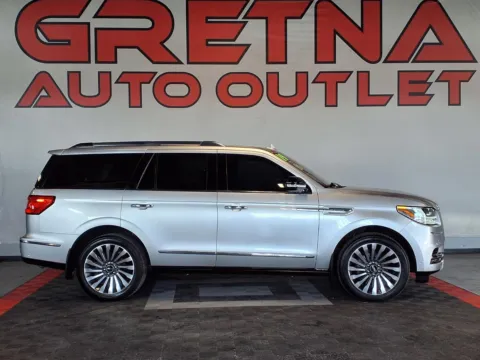 Silver 2019 Lincoln Navigator Reserve for sale in Gretna, NE