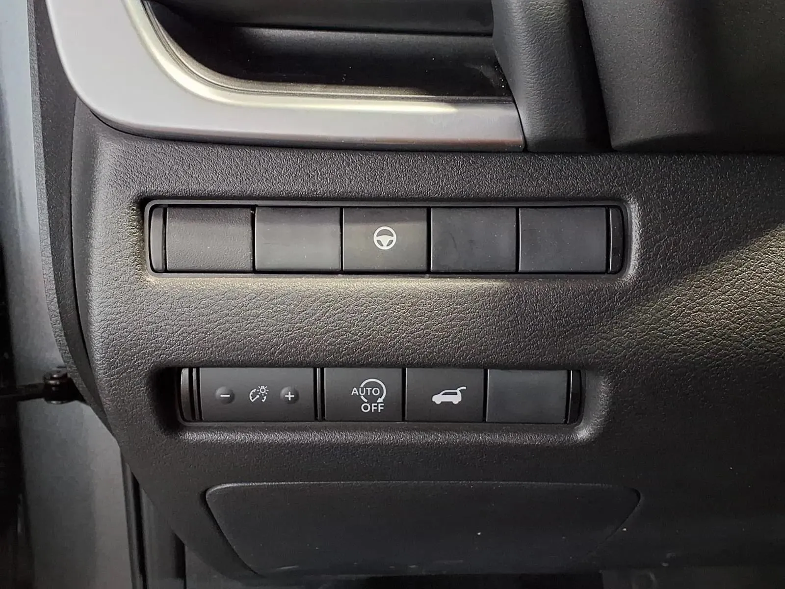 Nissan Rogue photo 20
