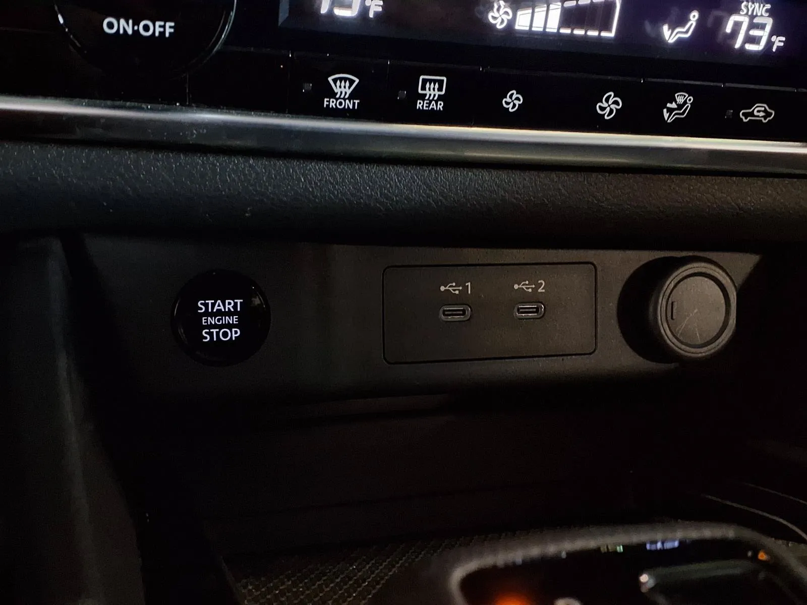 Nissan Rogue photo 24