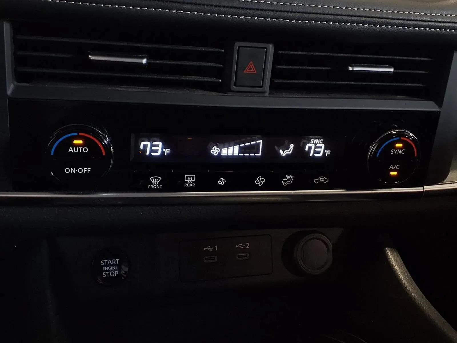 Nissan Rogue photo 23