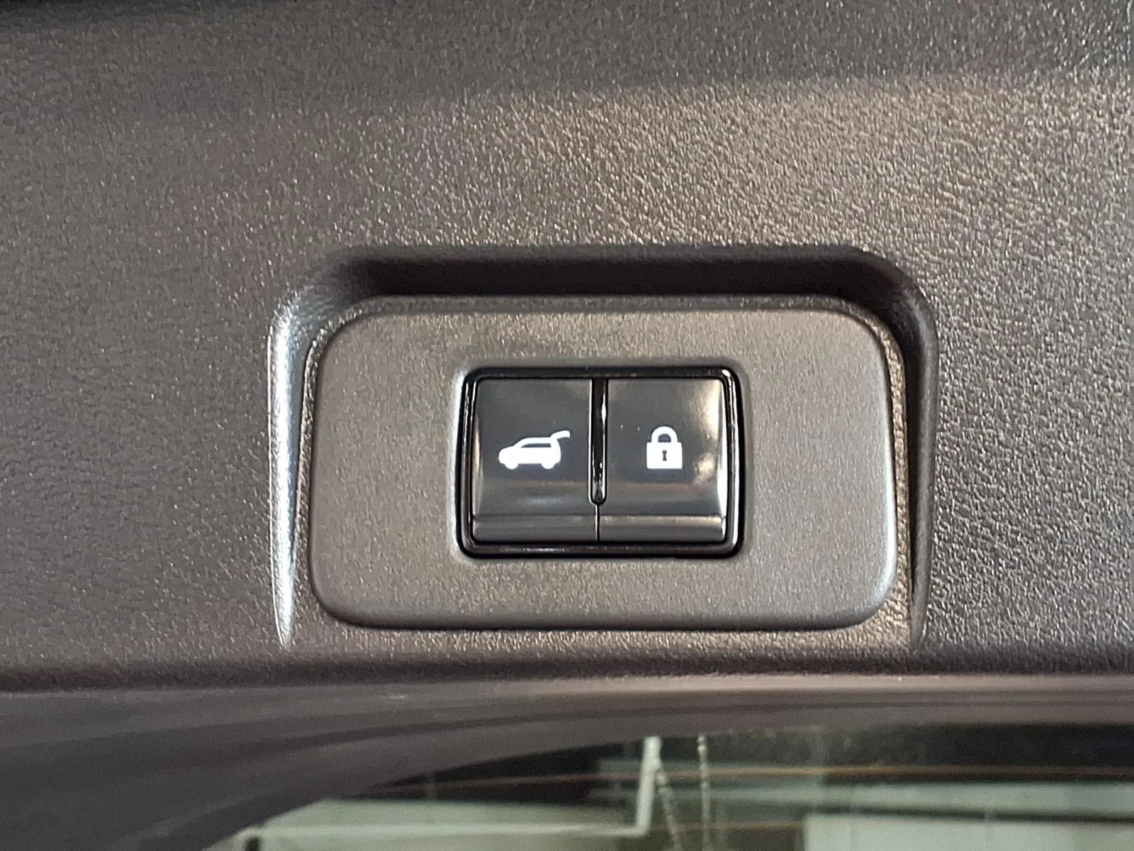 Nissan Rogue photo 7