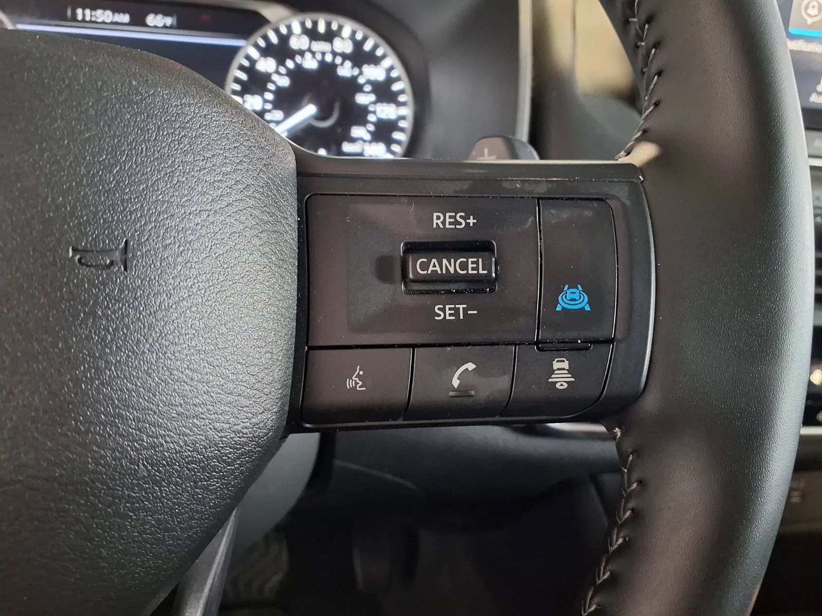 Nissan Rogue photo 27