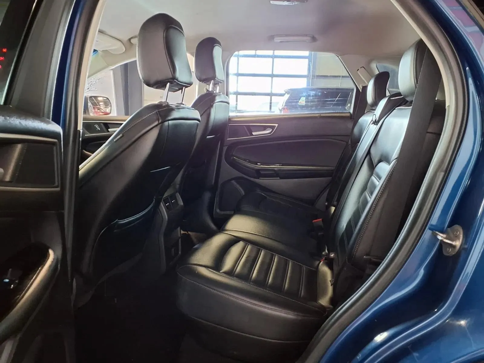 Ford Edge photo 13