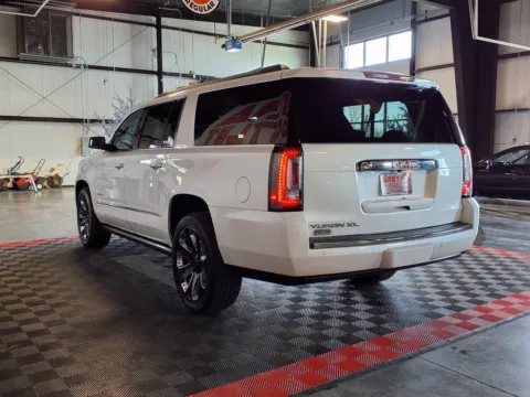 More photos of 2018 GMC Yukon XL Denali at Gretna Auto Outlet, NE