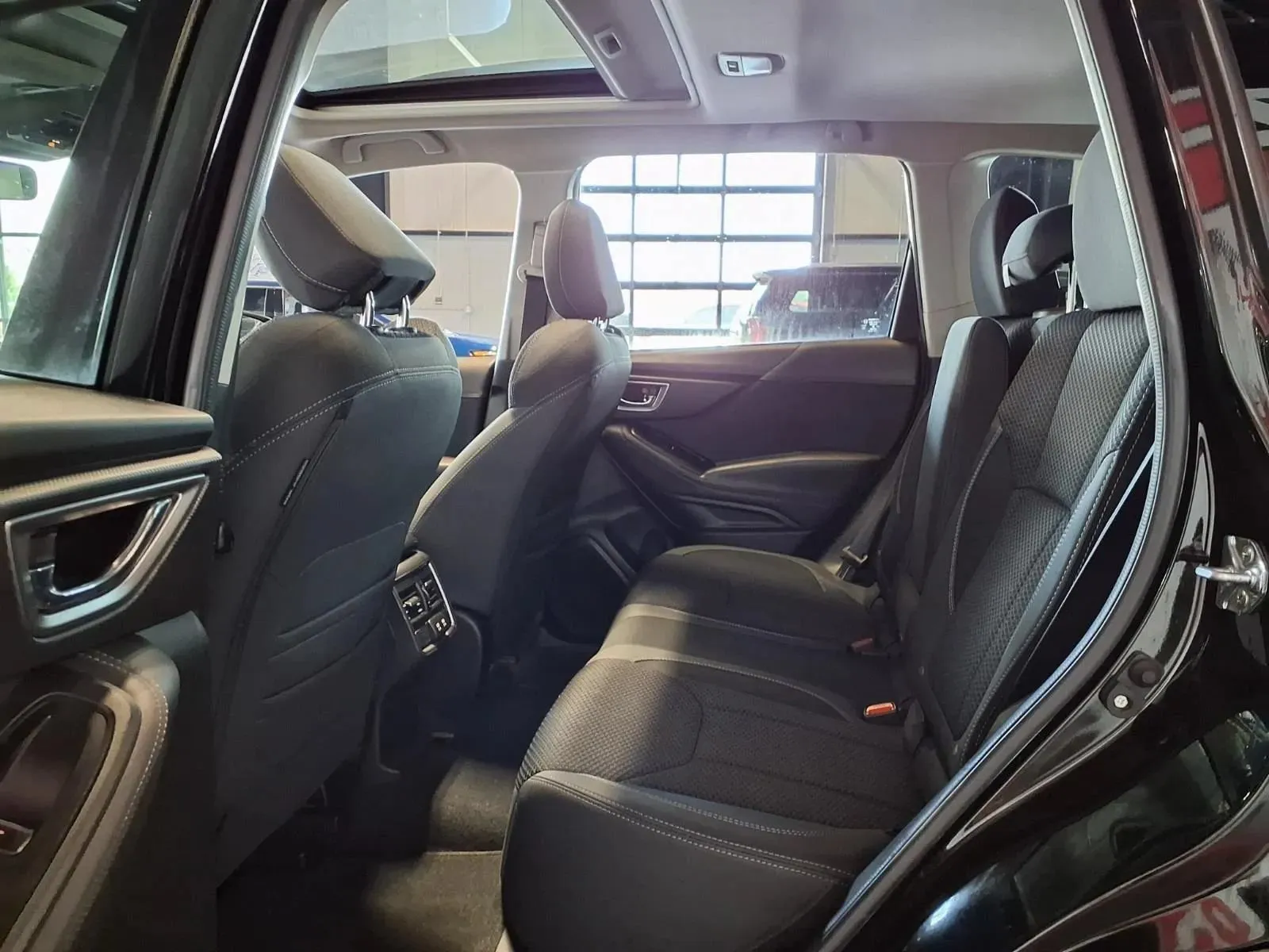 Subaru Forester photo 14