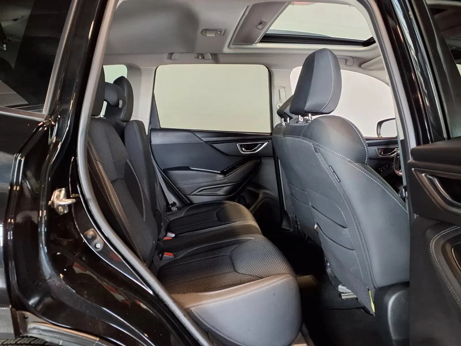 Subaru Forester photo 10