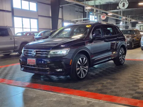 Another view of 2021 Volkswagen Tiguan SEL Premium R-Line 4Motion for sale in Gretna, NE at Gretna Auto Outlet
